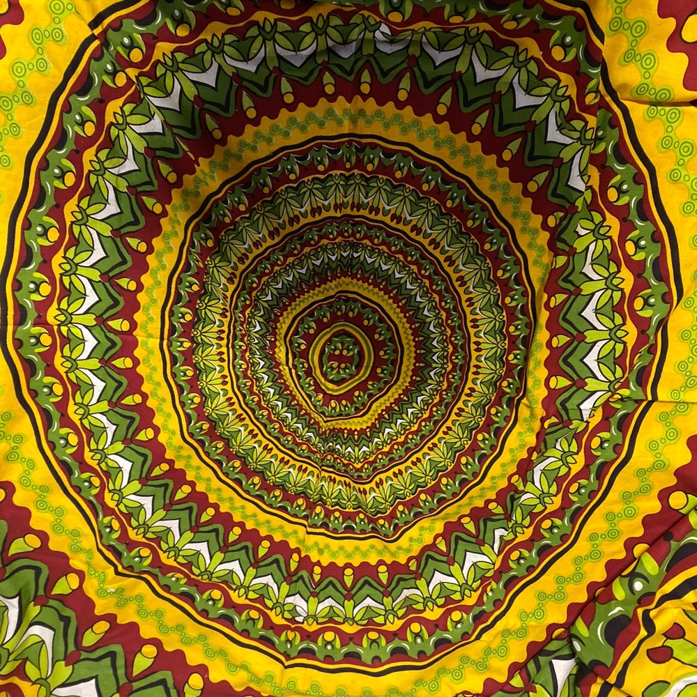 Decor Tapestry 🧡❤️💚